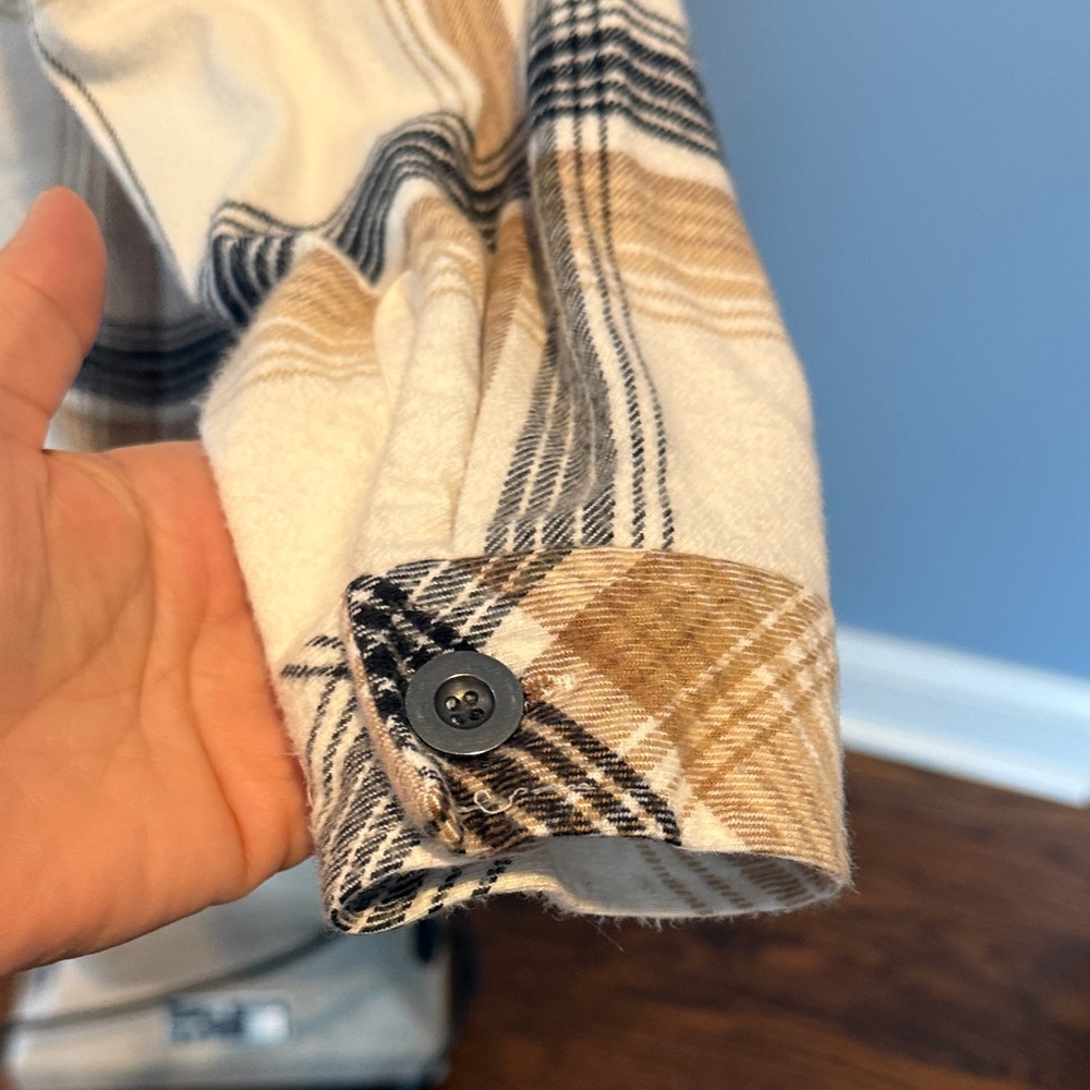 Plaid Button-Up Jacket - Picture 7 of 7